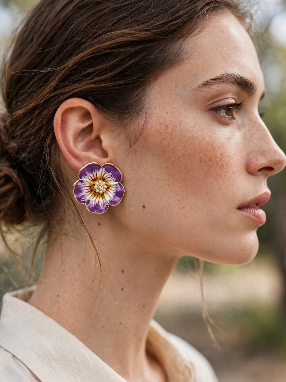 NWT Purple Enamel Pansy Flower Clip On Earrings Pearl Crystal Gold E113